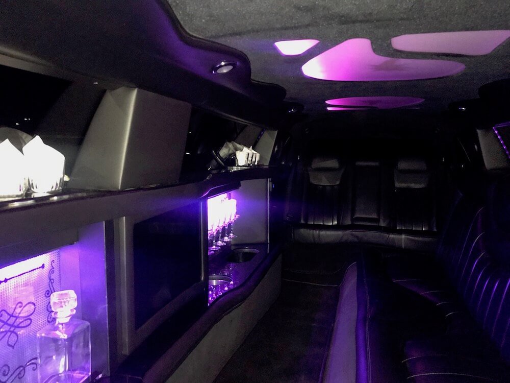 Chrysler 300 Limo - Executive - Custom Limousine Kansas City