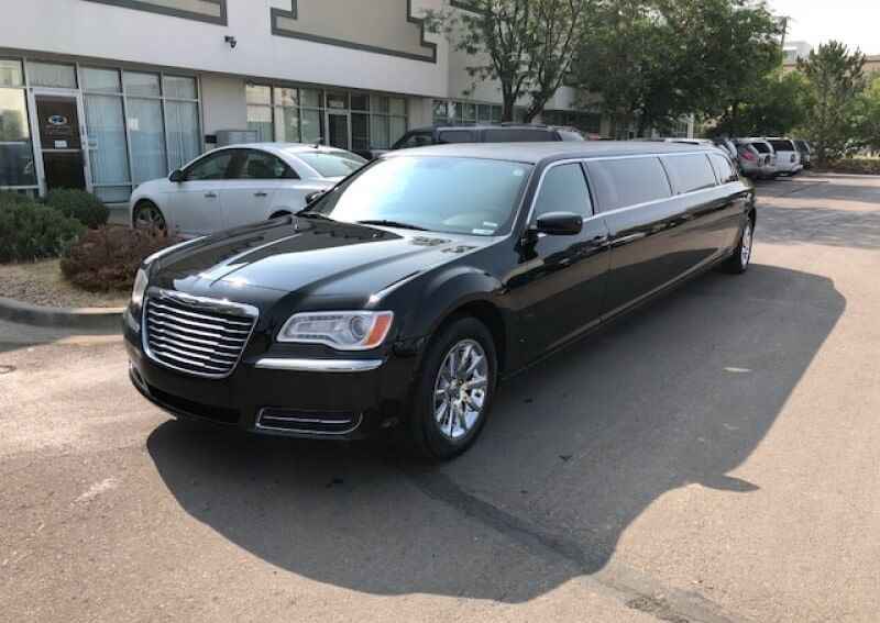 Chrysler 300 Limo - Davinci - Custom Limousine Kansas City