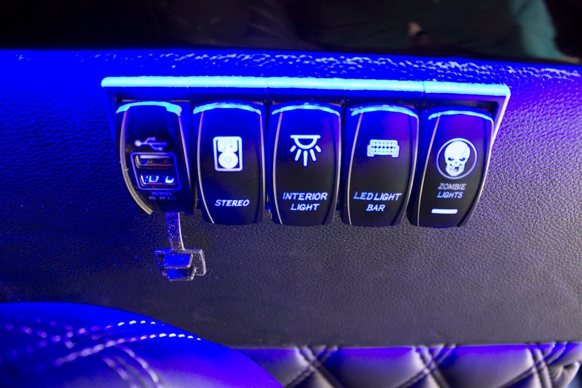 Party Bus - Custom Limousine Kansas City
